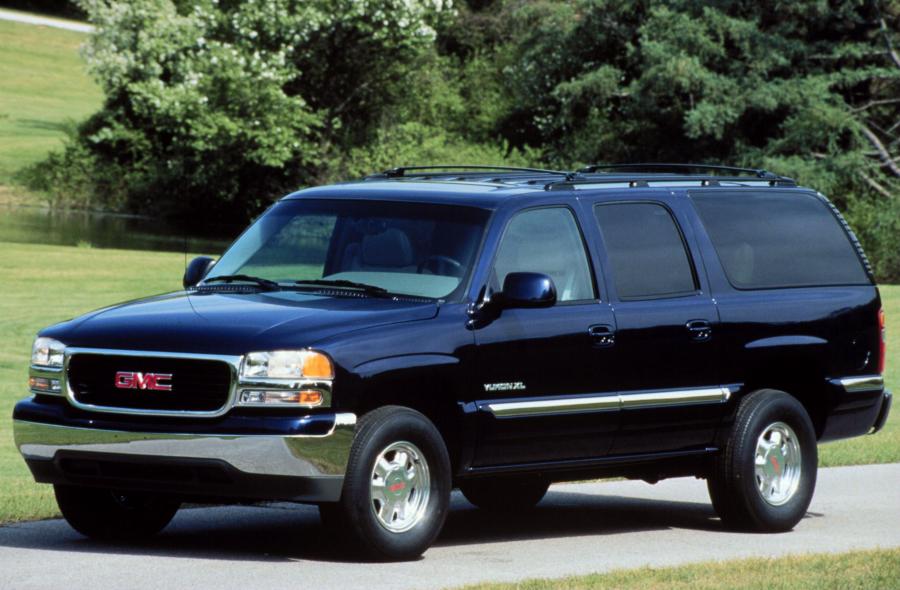  GMC Yukon 2000 года  (фото 39 из 51)